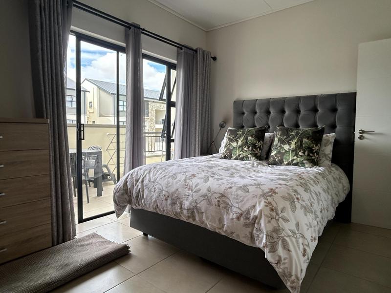 1 Bedroom Property for Sale in Sandown Western Cape